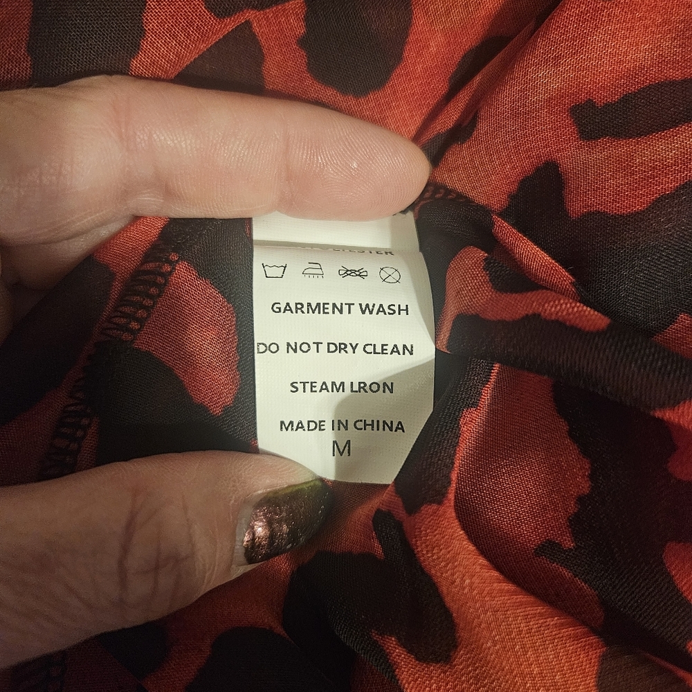 Red Leopard Duster - Picture 6 of 6
